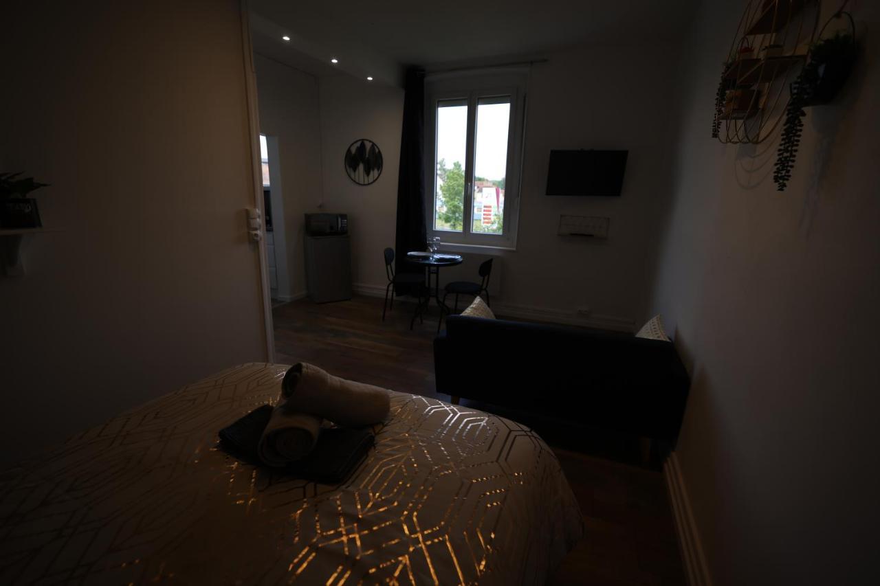 Ld-Location Montlucon Intermarche Apartment Екстериор снимка